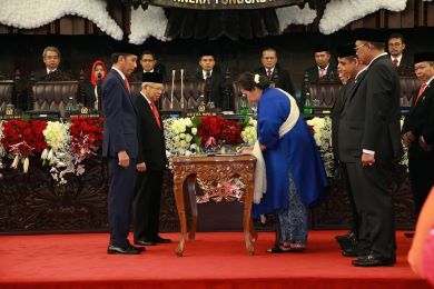 Dialog Harus Diutamakan dalam Hadapi Masalah Bangsa